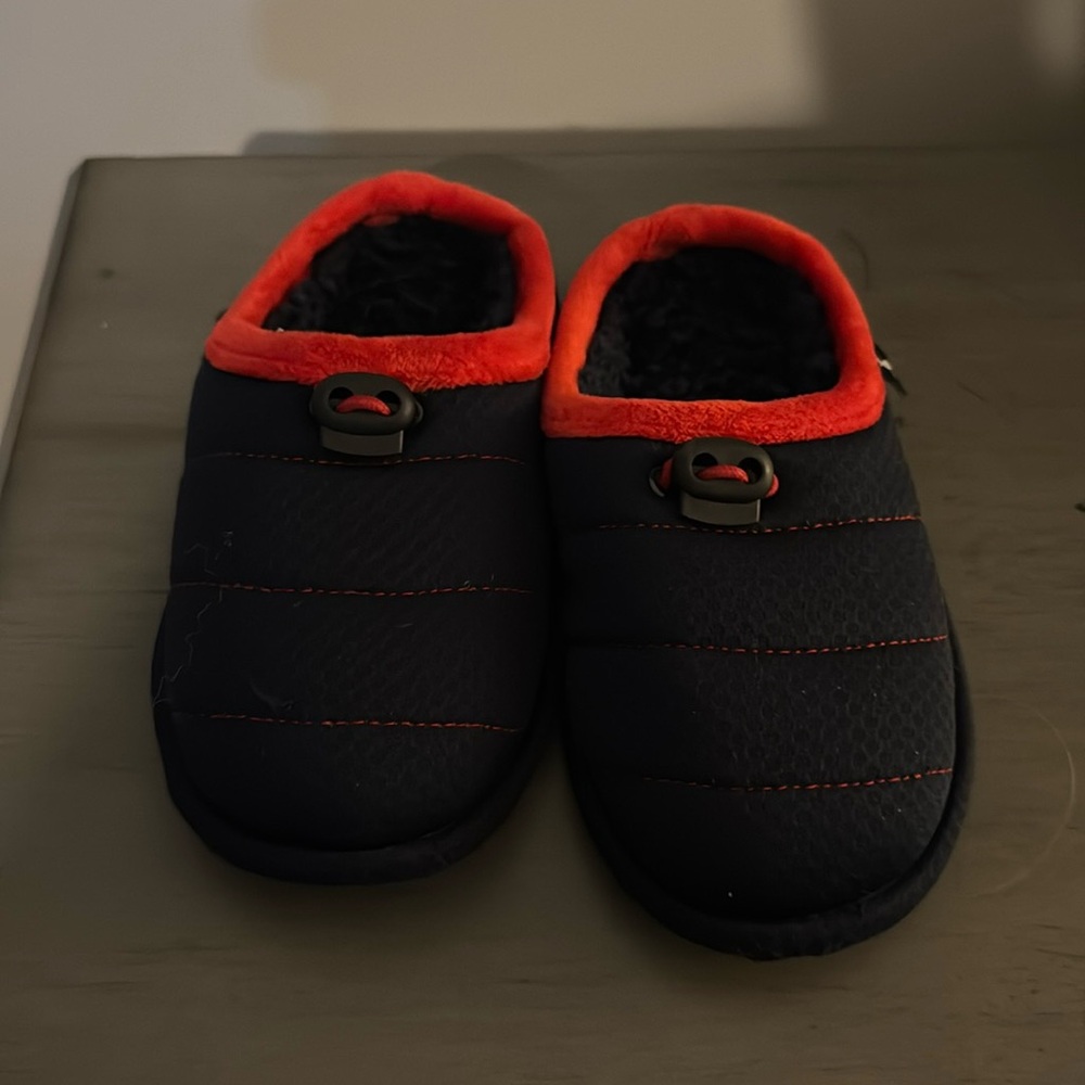 Joules size 11 slippers